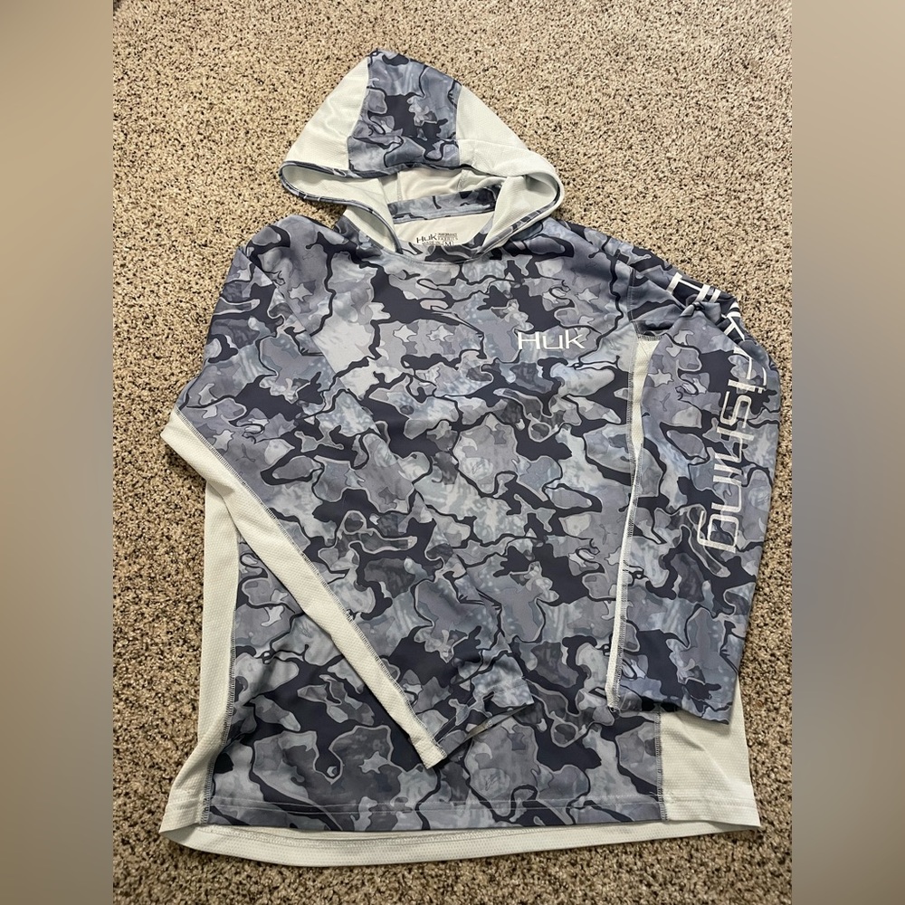 Huk Icon Performance Fishing Hooded Pullover